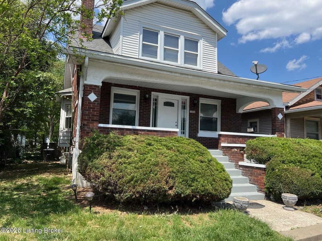 Photo of 1532 S Shelby St, Louisville, KY 40217 (MLS # 1717207)