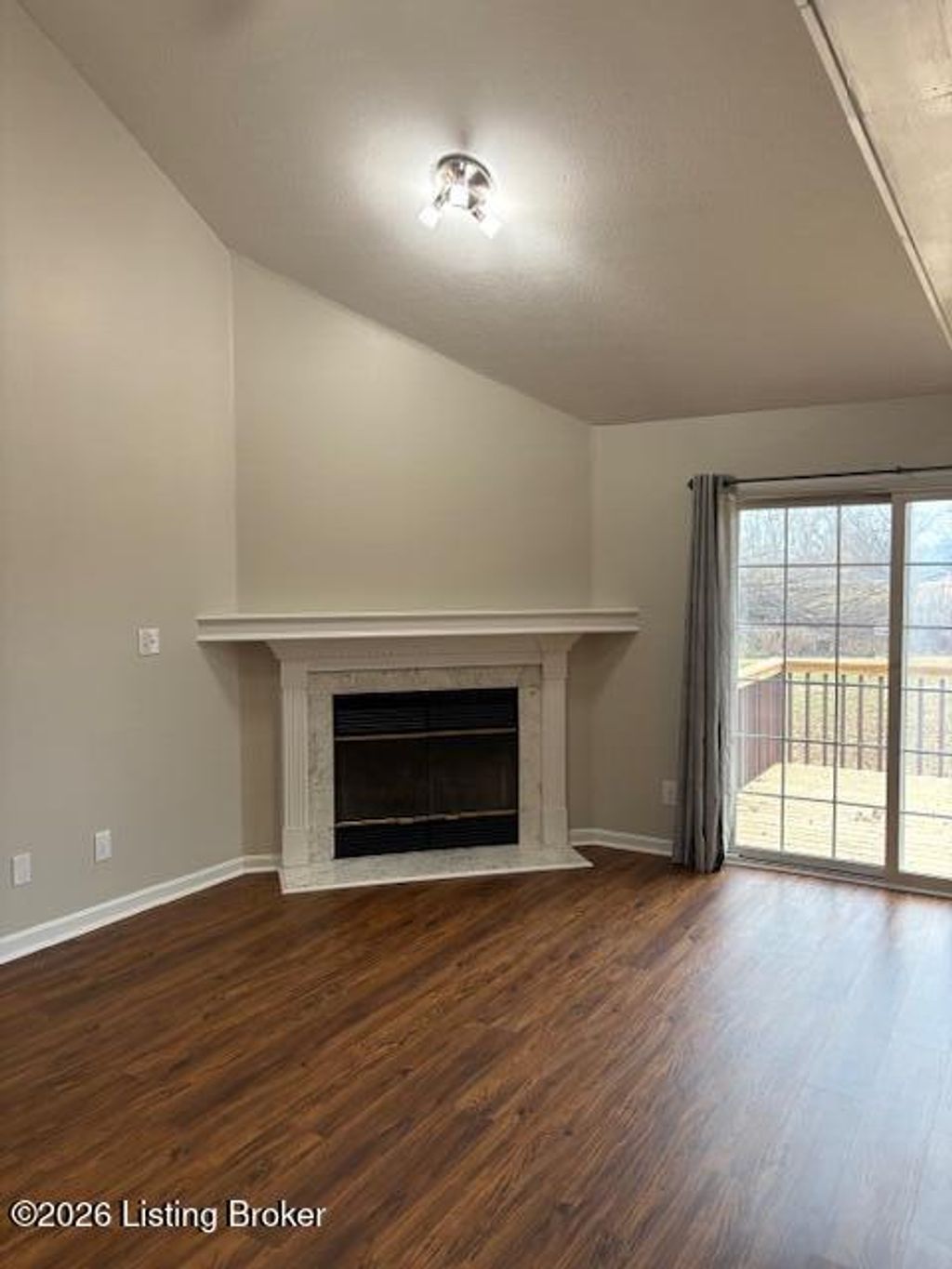 Photo of 4815 Red Dawn Dr, Louisville, KY 40216 (MLS # 1707156)