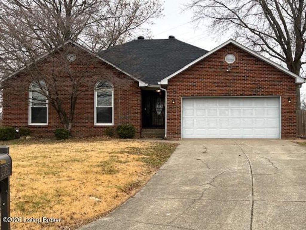 Photo of 4815 Red Dawn Dr, Louisville, KY 40216 (MLS # 1707156)