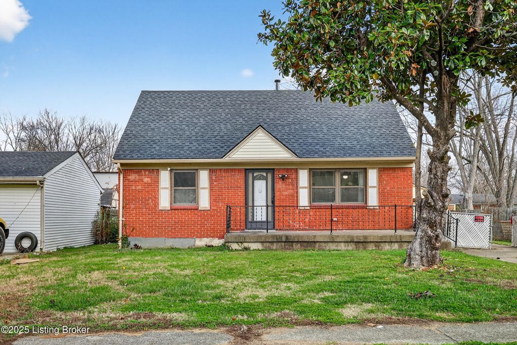 Photo of 7019 Ashby Ln, Louisville, KY 40272 (MLS # 1709551)