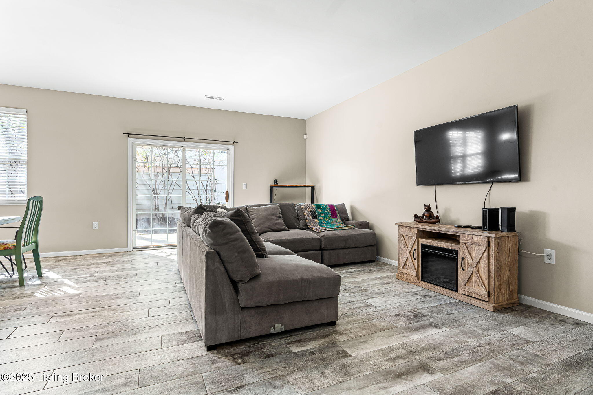 5020 Ardossan Square, Louisville, Kentucky image 4