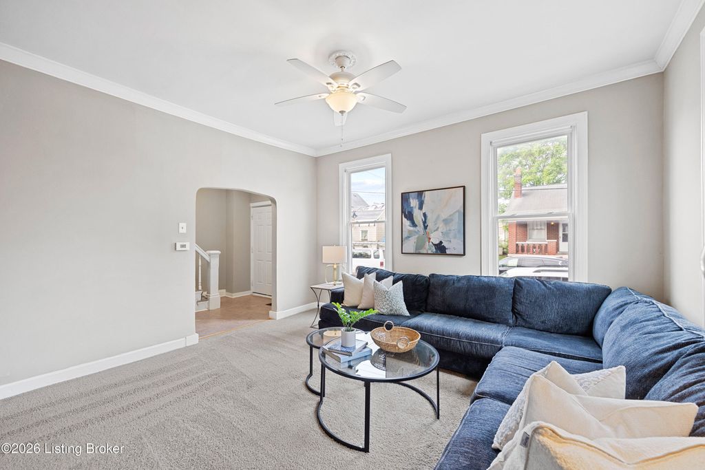 Photo of 409 Lafayette Ave, Bellevue, KY 41073 (MLS # 1716836)