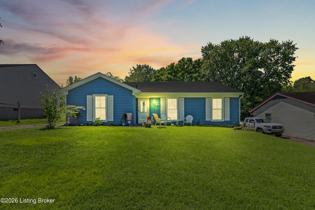 Photo of 11404 Deham Dr, Louisville, KY 40241 (MLS # 1726690)