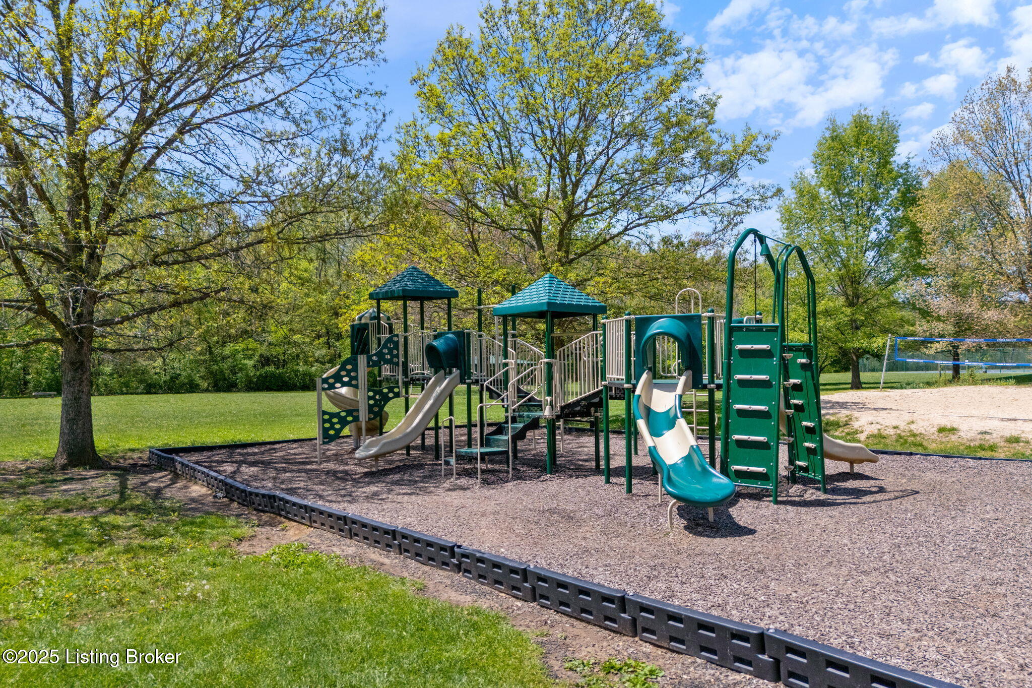 7312 E Orchard Grass Blvd, Crestwood, Pennsylvania image 43