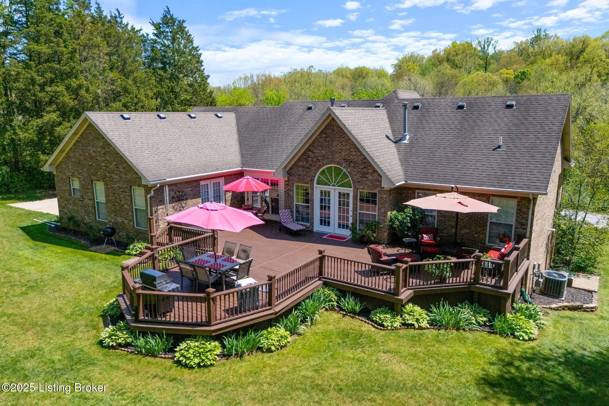 7312 E Orchard Grass Blvd, Crestwood, Pennsylvania image 32