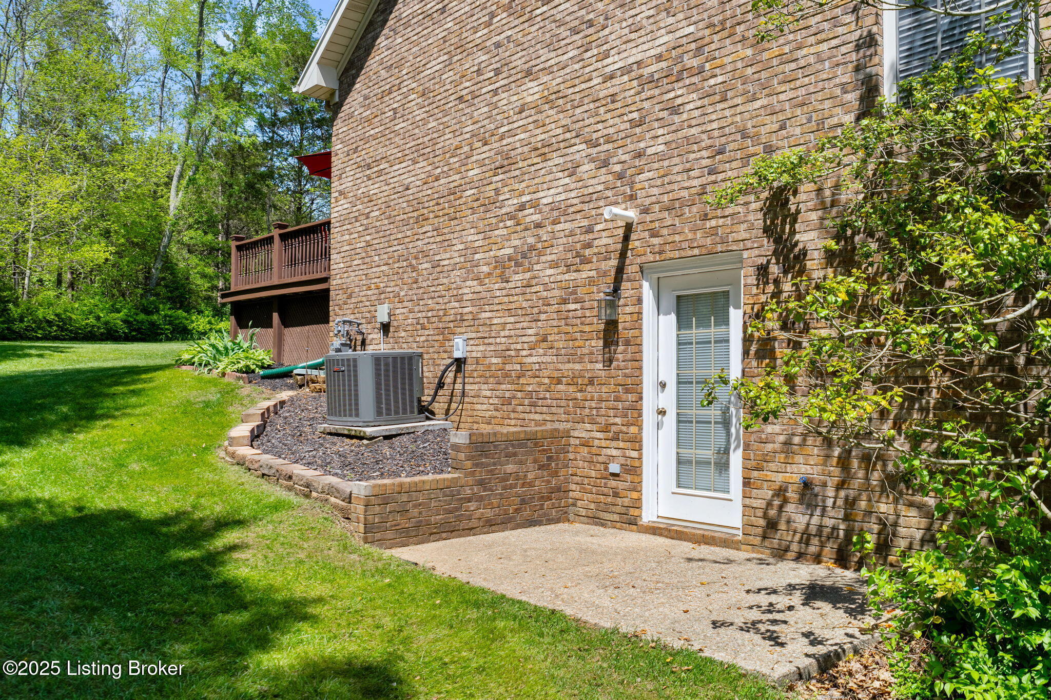 7312 E Orchard Grass Blvd, Crestwood, Pennsylvania image 31