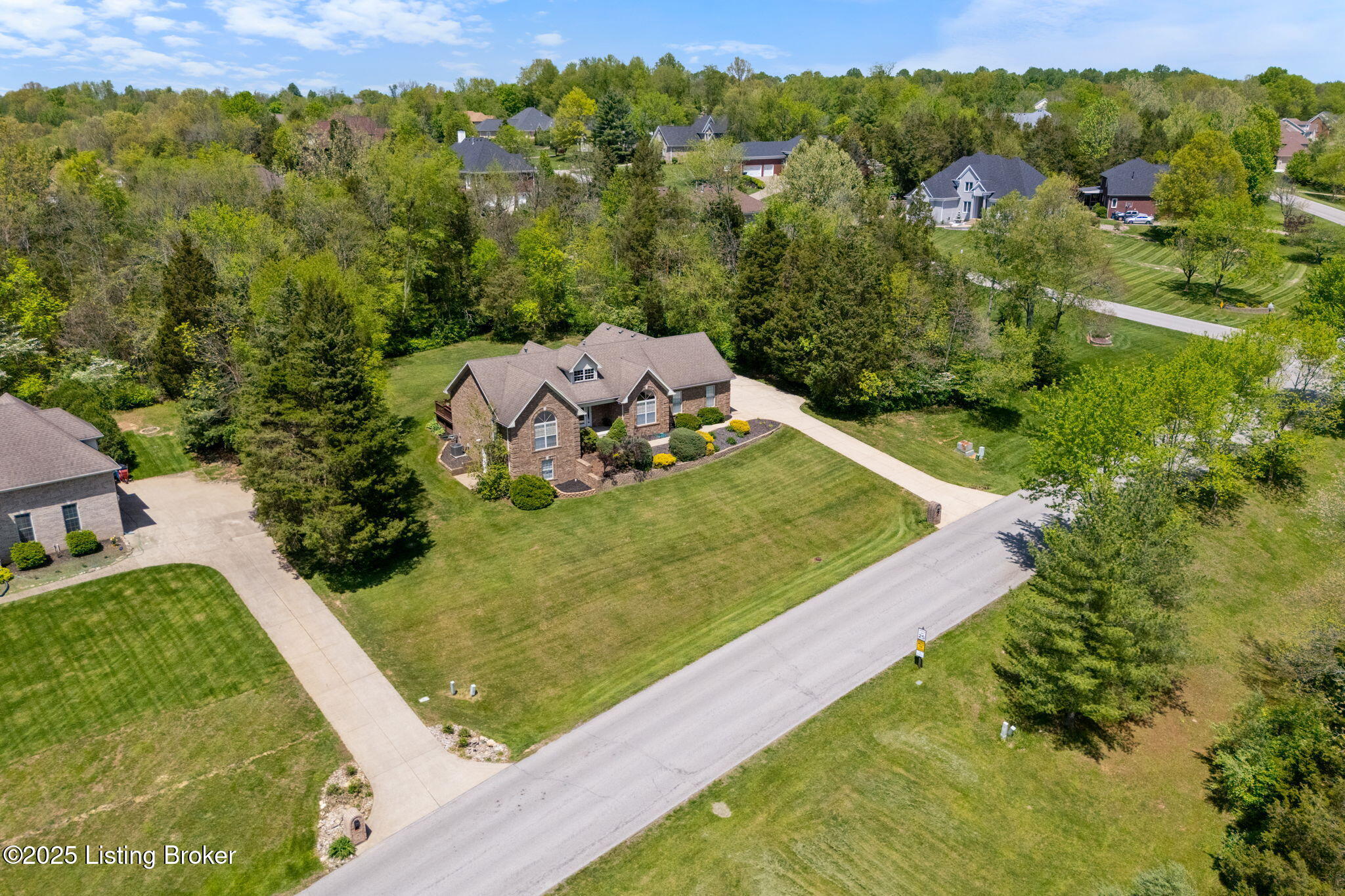 7312 E Orchard Grass Blvd, Crestwood, Pennsylvania image 49