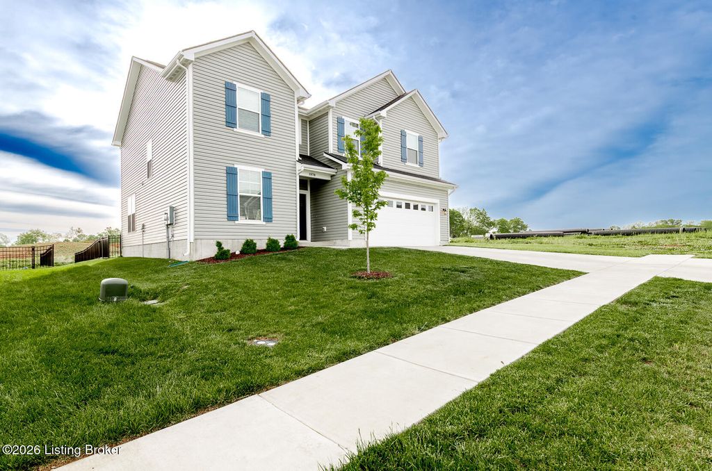 Photo of 1070 Stratton Way, Shelbyville, KY 40065 (MLS # 1716055)