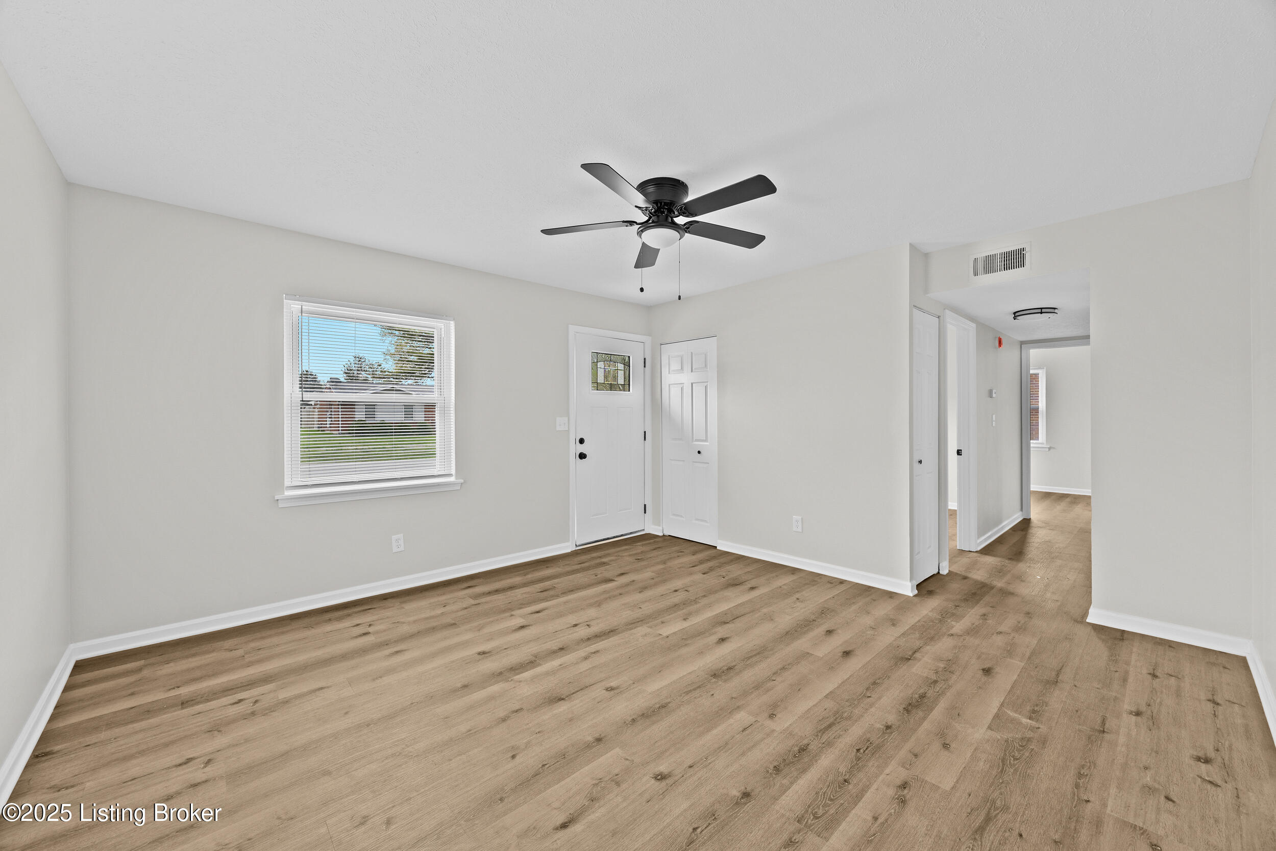 5815 Toebbe Ln, Louisville, Pennsylvania image 4