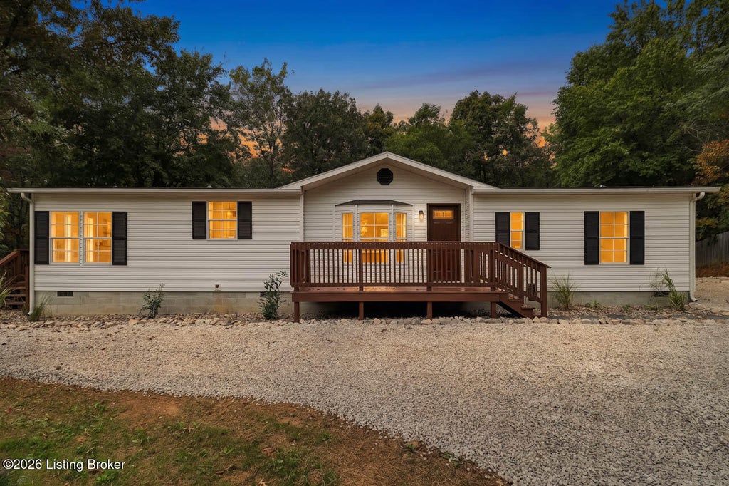 Photo of 130 Cozy Acres Dr, Elizabethtown, KY 42701 (MLS # 1732196)