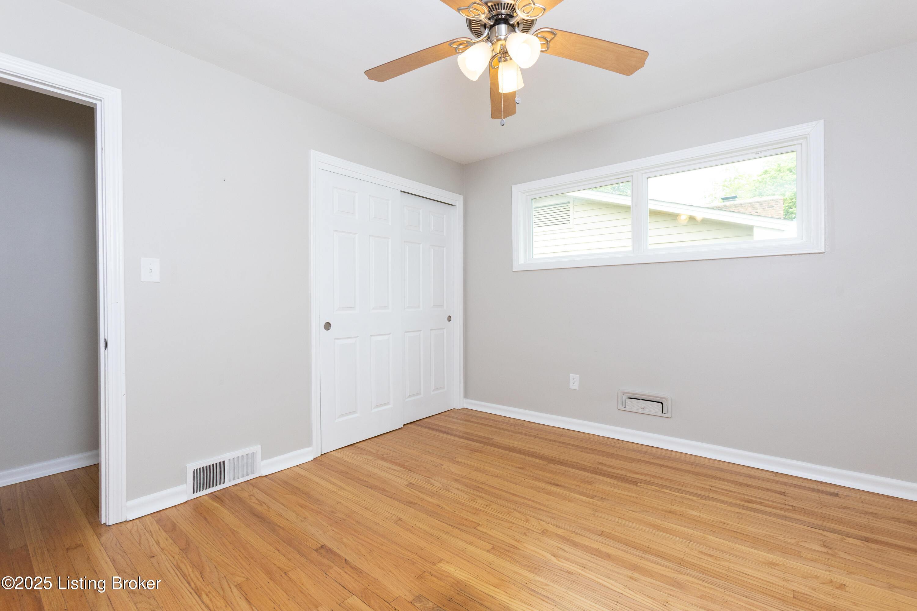 4241 Middlebrook Rd, Louisville, Kentucky image 21