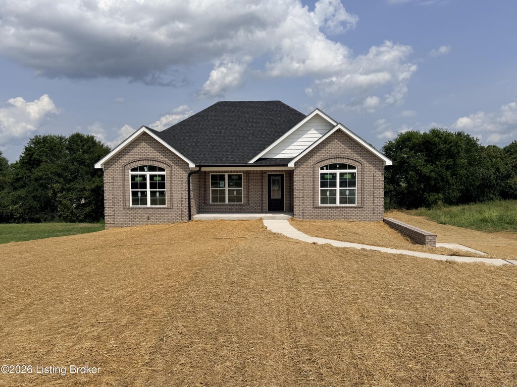 Photo of 132 Hidden Valley Dr, Bardstown, KY 40004 (MLS # 1726192)