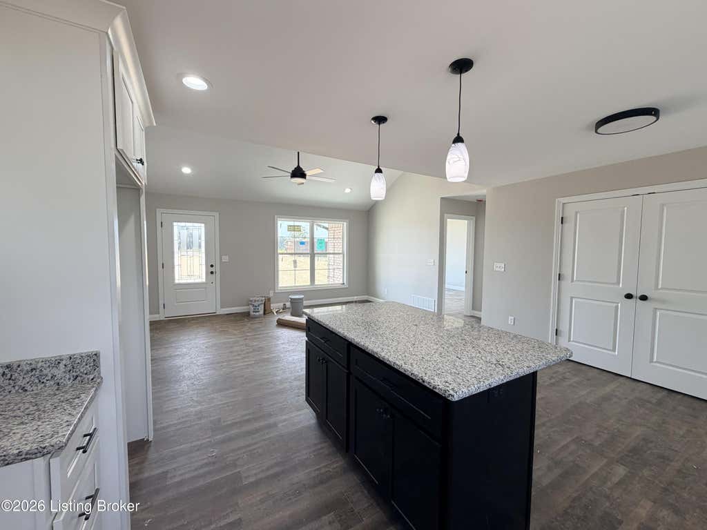 Photo of 132 Hidden Valley Dr, Bardstown, KY 40004 (MLS # 1726192)