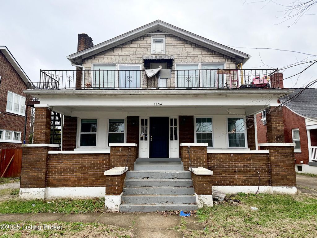 Photo of 1836 Algonquin Pkwy #2, Louisville, KY 40210 (MLS # 1705696)