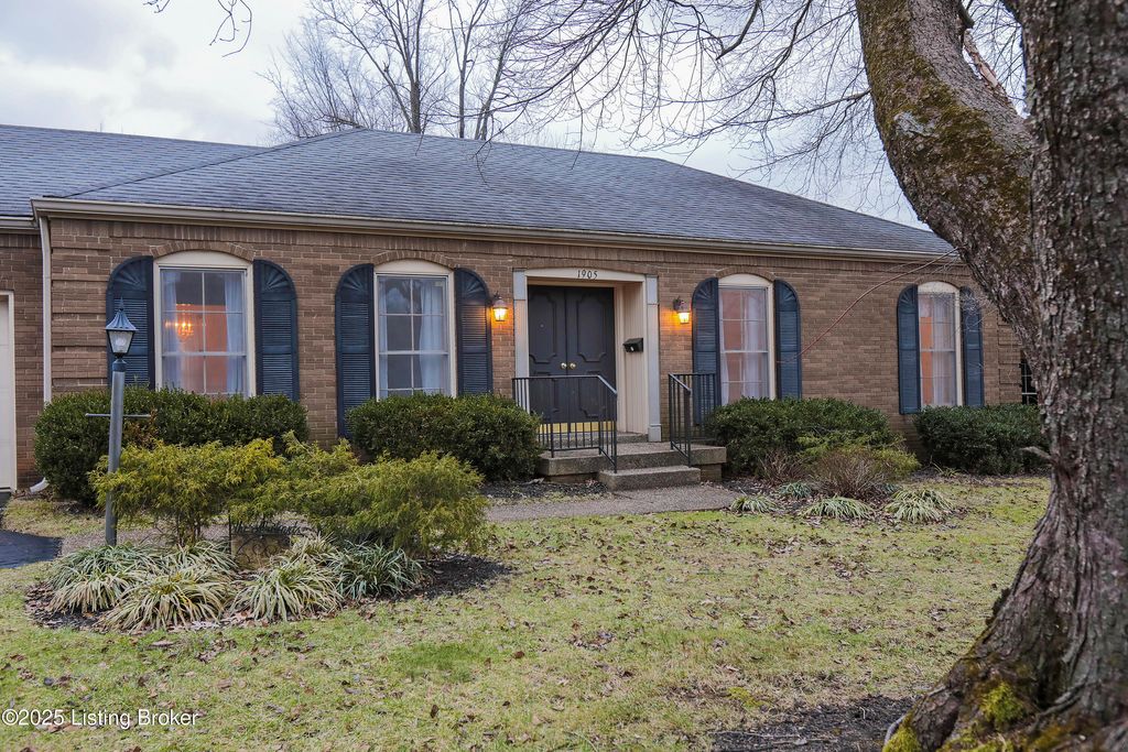 Photo of 1905 Hollen Rd, Bancroft, KY 40222 (MLS # 1705840)