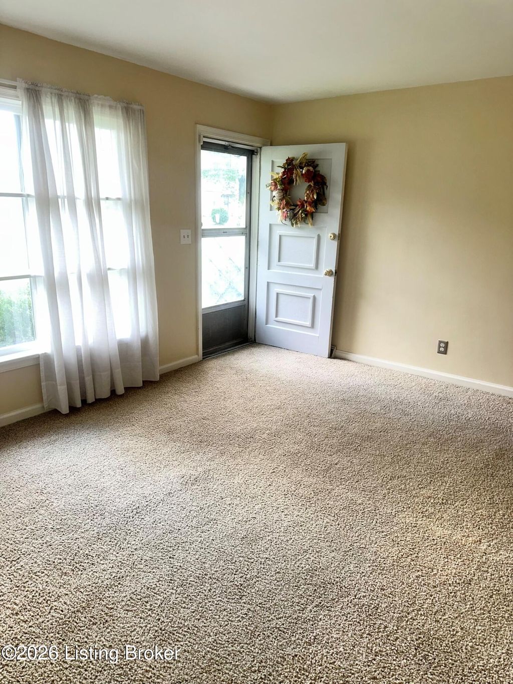 Photo of 619 Duvall St, Louisville, KY 40217 (MLS # 1715025)