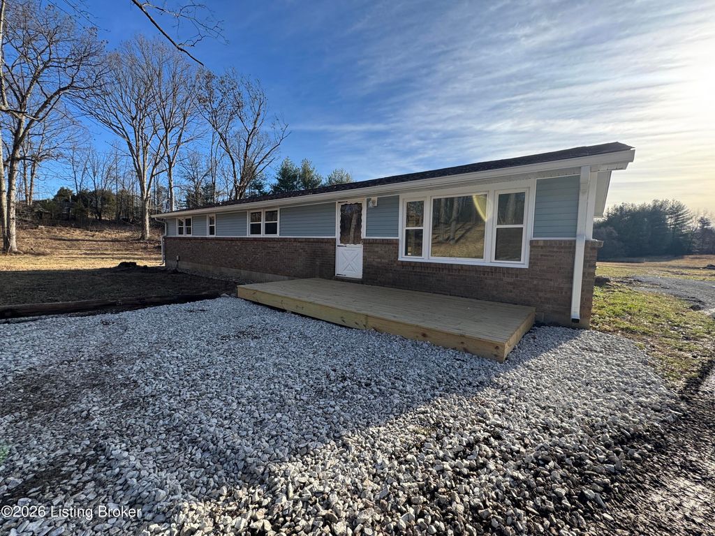 Photo of 215 Meade Springs Rd, Brandenburg, KY 40108 (MLS # 1708804)