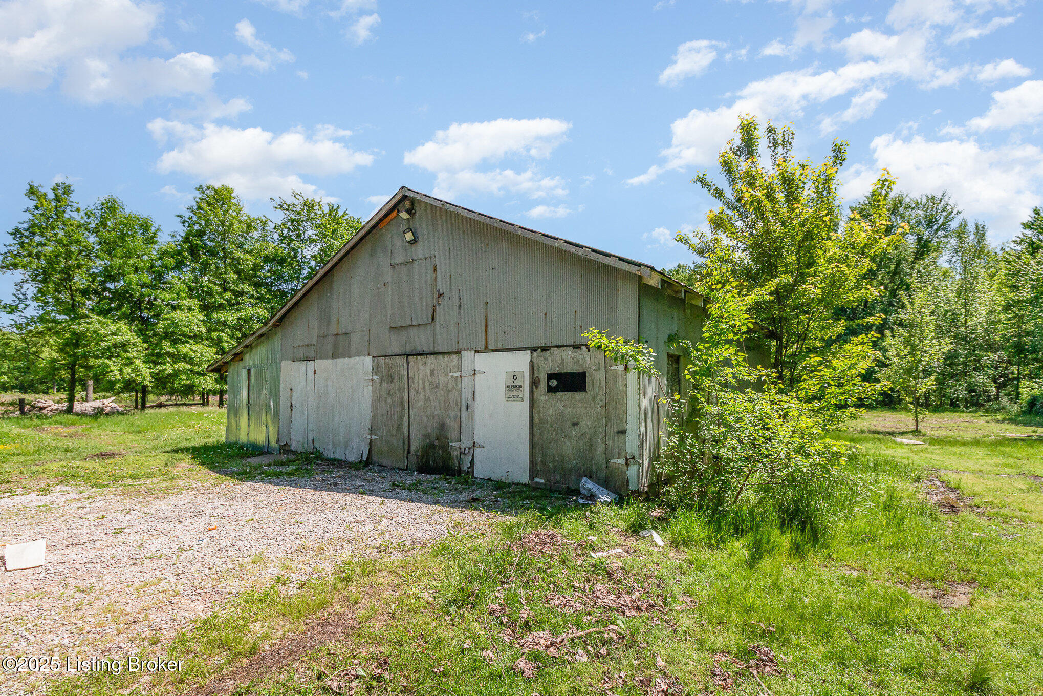 3608 Mud Ln, Louisville, Kentucky image 21