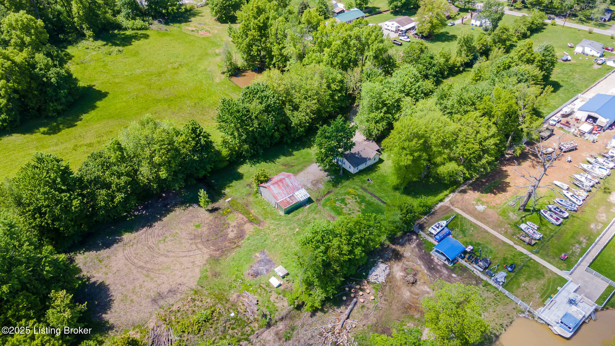 3608 Mud Ln, Louisville, Kentucky image 28