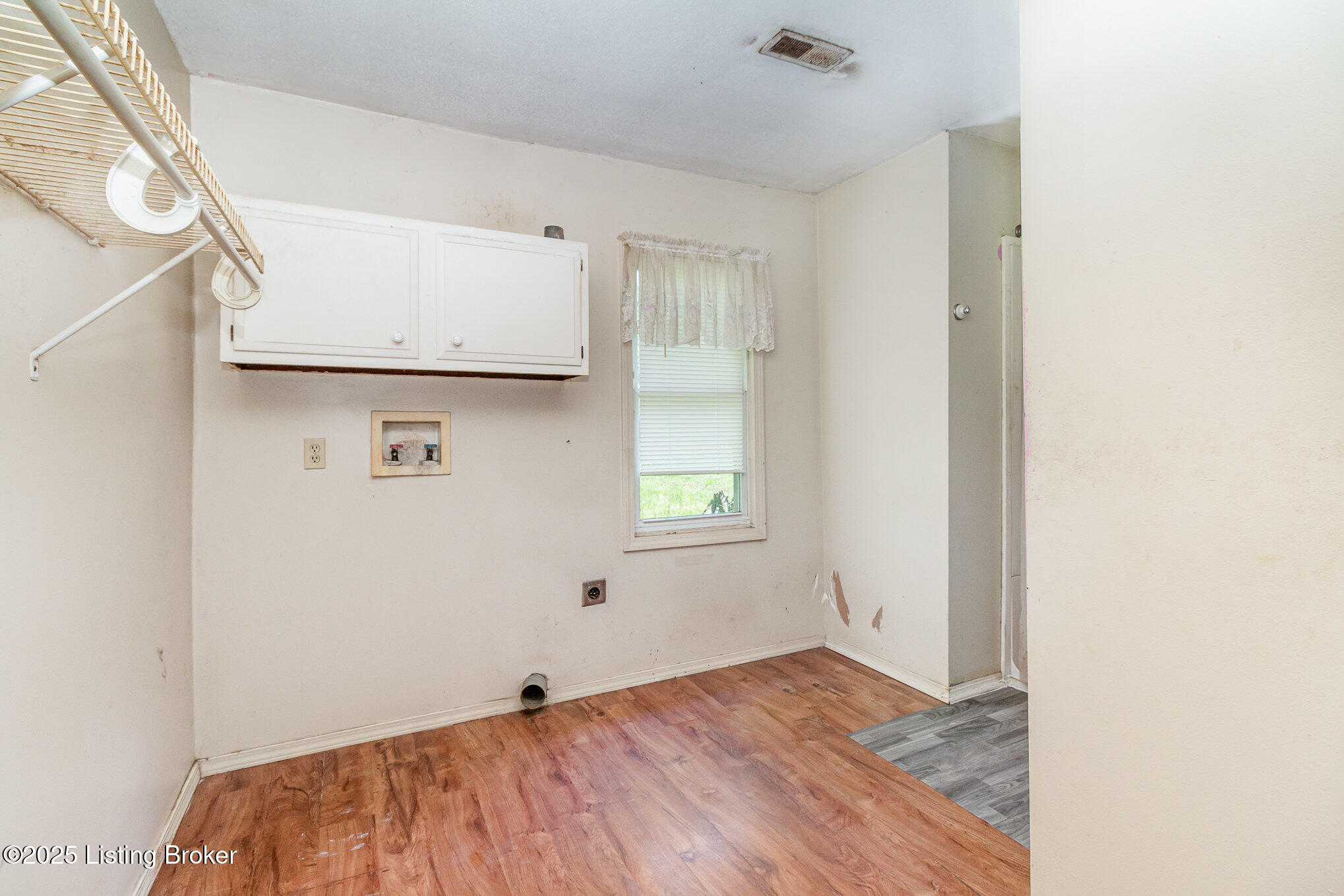 3608 Mud Ln, Louisville, Kentucky image 20