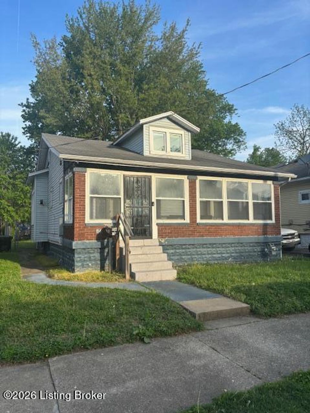 Photo of 114 N 46th St, Louisville, KY 40212 (MLS # 1714242)