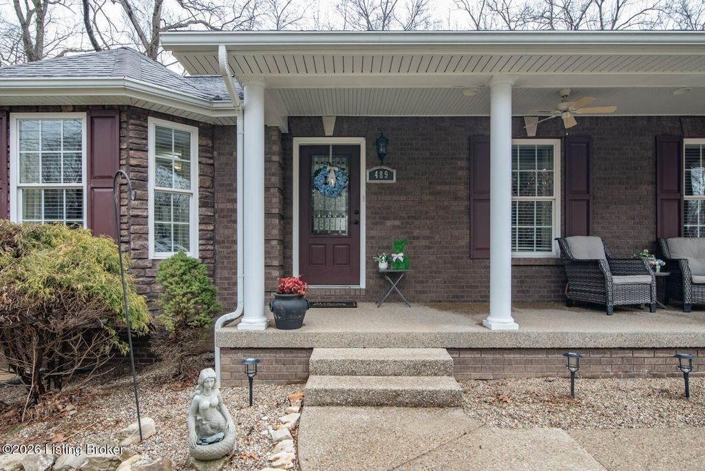 Photo of 489 Lakeshore Pkwy, Brandenburg, KY 40108 (MLS # 1710611)