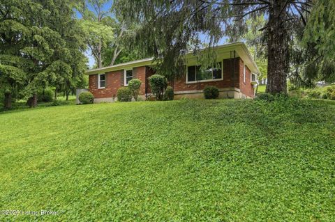 Photo of 10506 Covered Bridge Rd, Prospect, KY 40059 (MLS # 1718603)