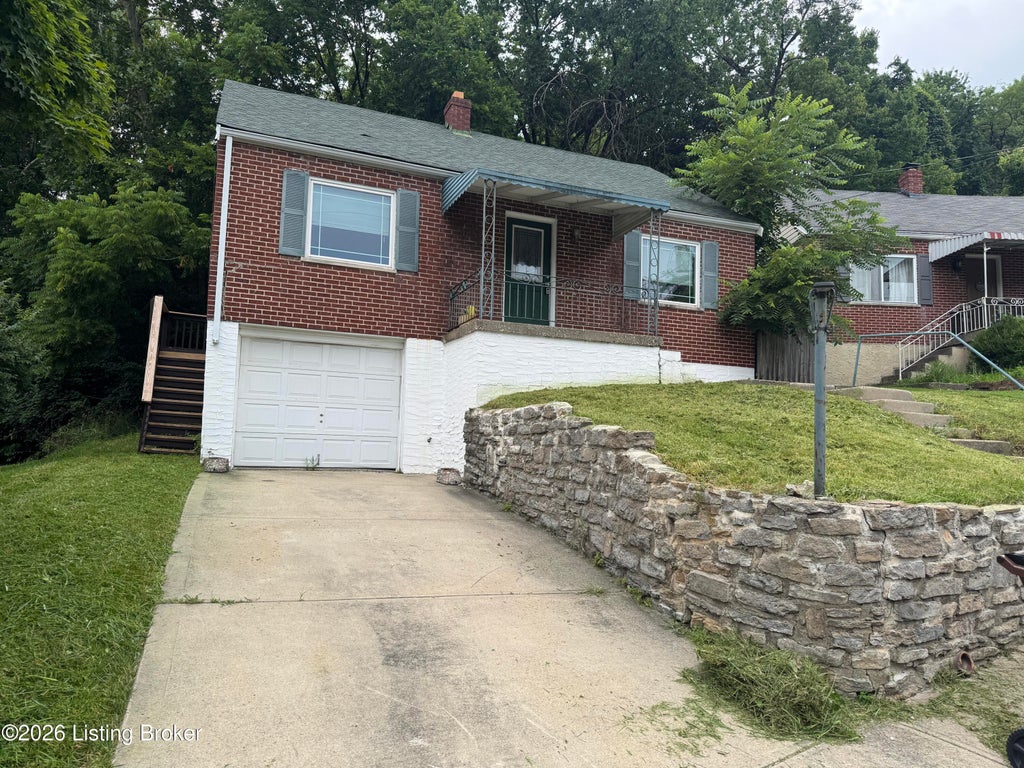 Photo of 357 Riddle Pl, Newport, KY 41071 (MLS # 1728572)