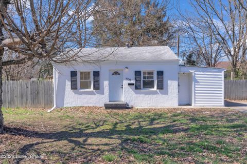 Photo of 4106 Riedley Ct, Louisville, KY 40216 (MLS # 1711703)