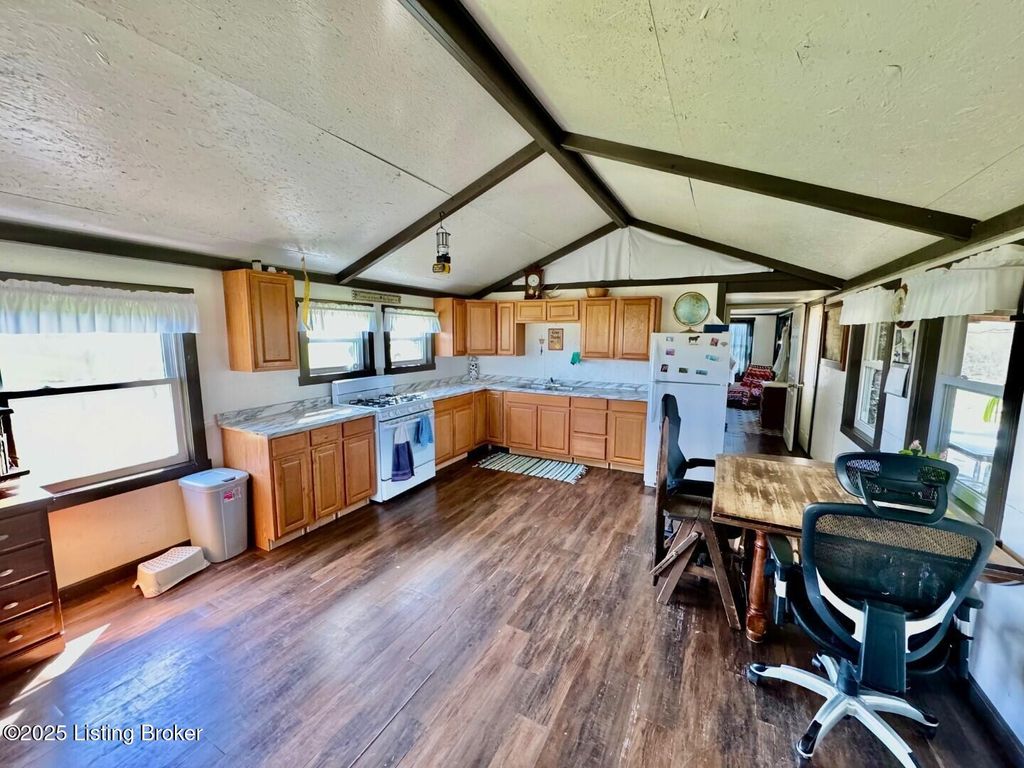 Photo of 5651 Battle Rd, Mackville, KY 40040 (MLS # 1705088)