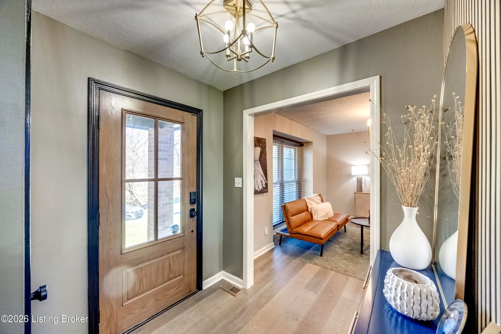 Photo of 5318 Brookswood Rd, Crestwood, KY 40014 (MLS # 1710988)