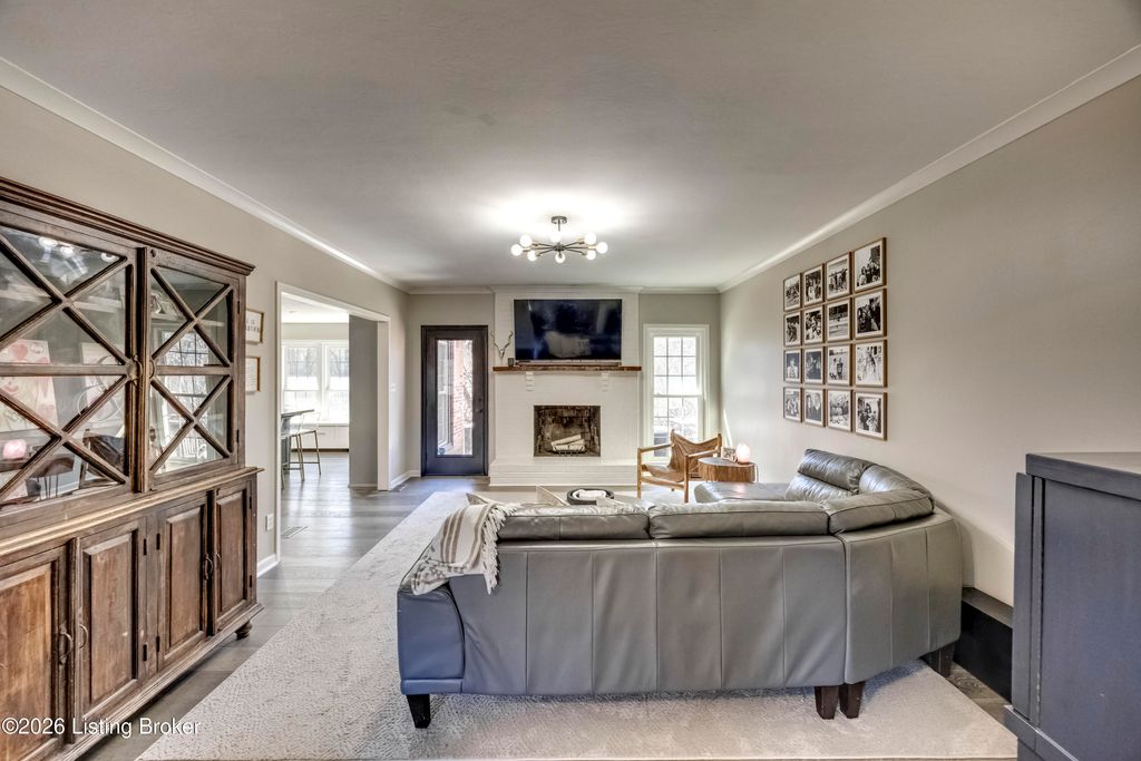 Photo of 5318 Brookswood Rd, Crestwood, KY 40014 (MLS # 1710988)