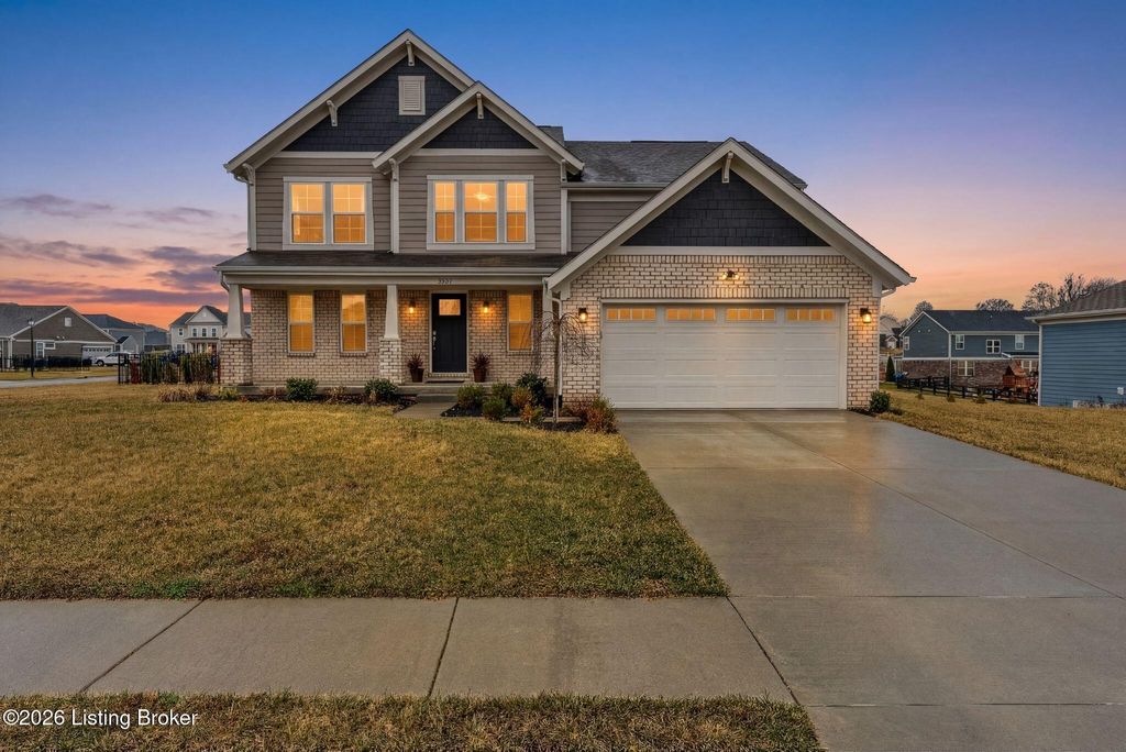 Photo of 3400 Grassland Ct, La Grange, KY 40031 (MLS # 1710594)