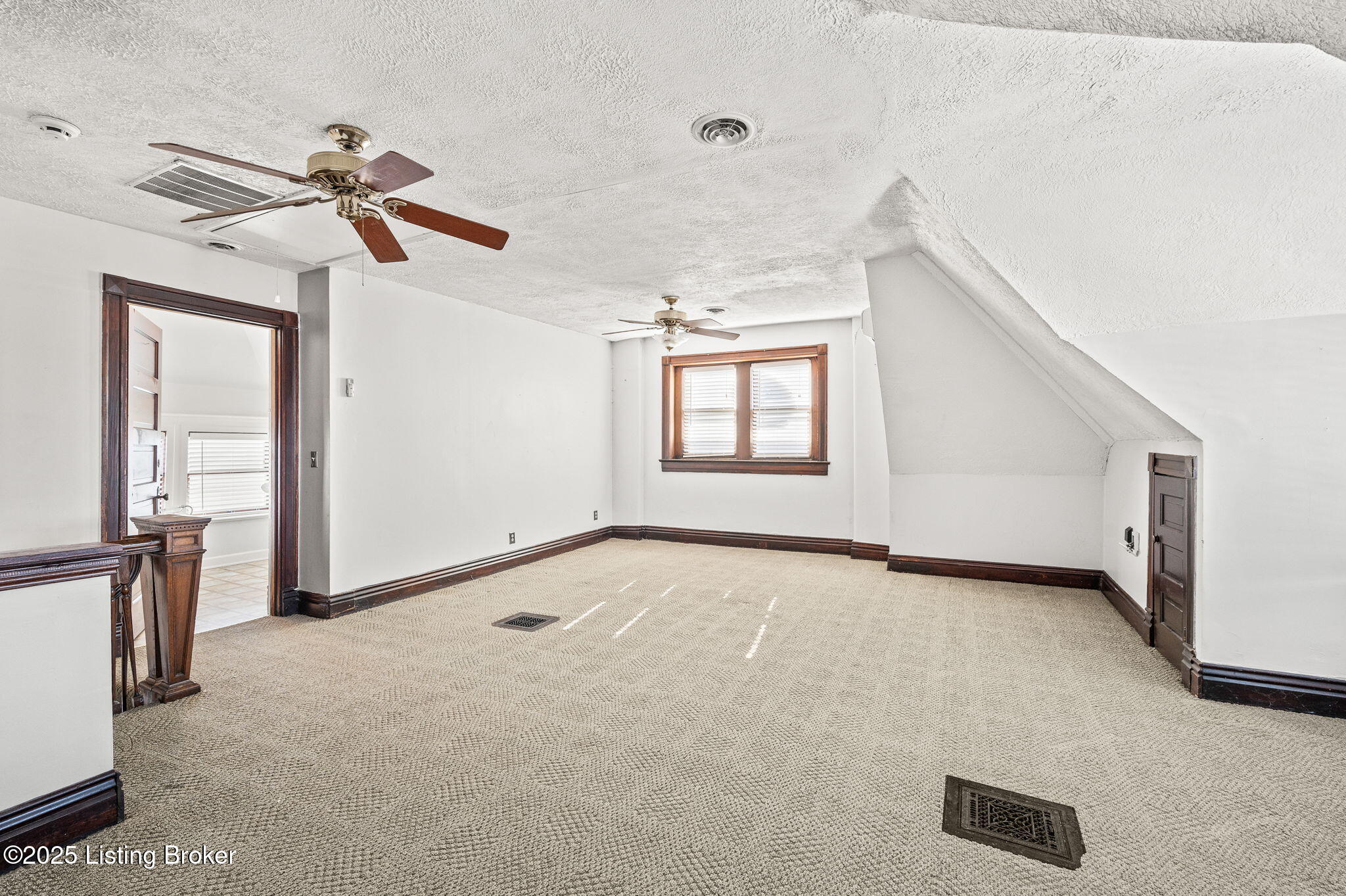 1102 S Brook St, Louisville, Kentucky image 43