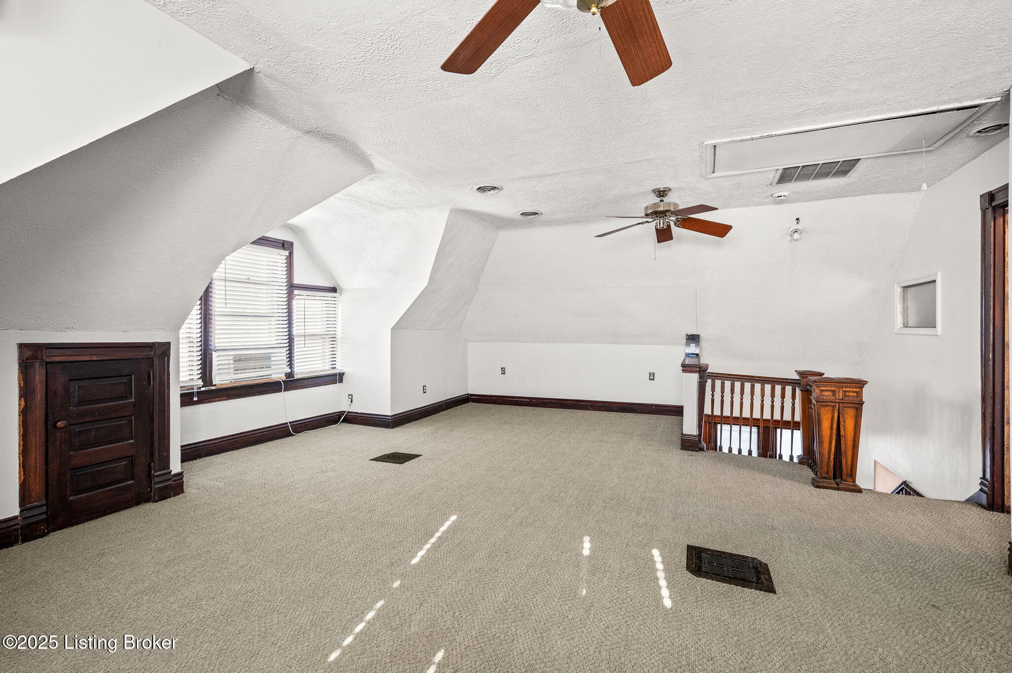 1102 S Brook St, Louisville, Kentucky image 45