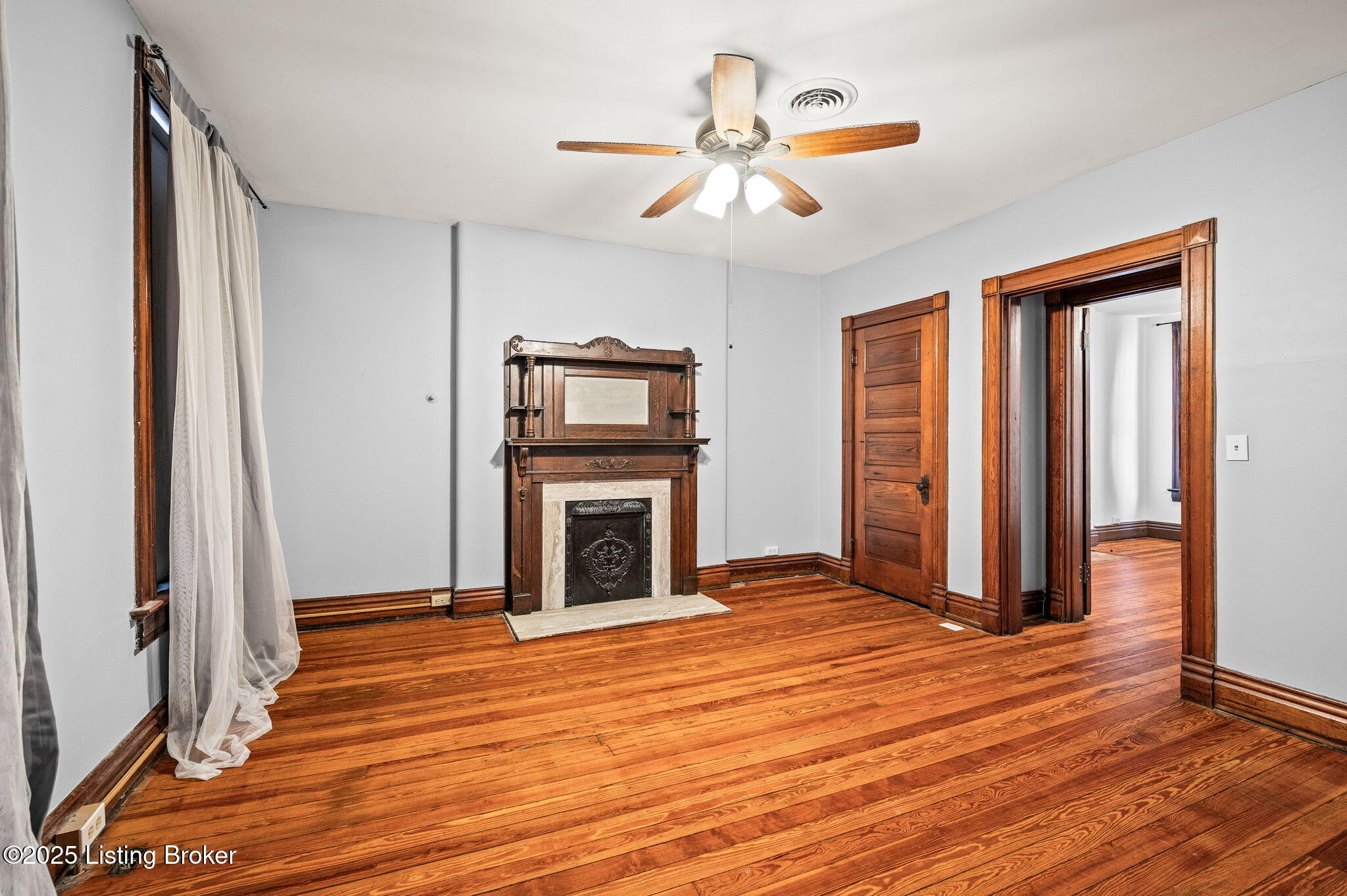 1102 S Brook St, Louisville, Kentucky image 36