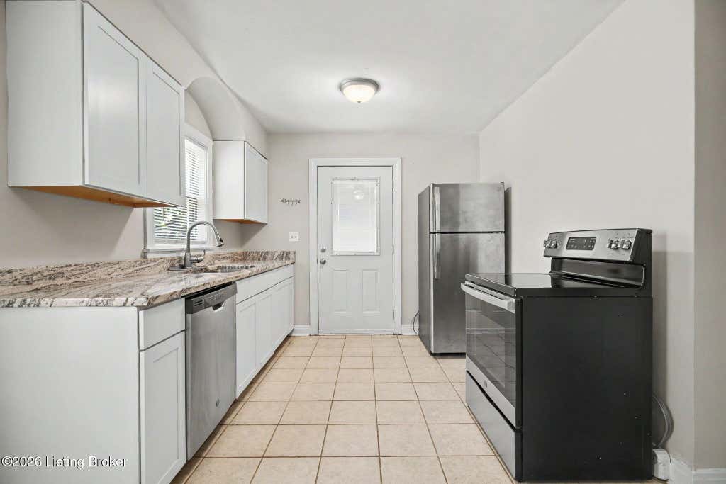 Photo of 4411 Southern Pkwy #1, Louisville, KY 40214 (MLS # 1724604)