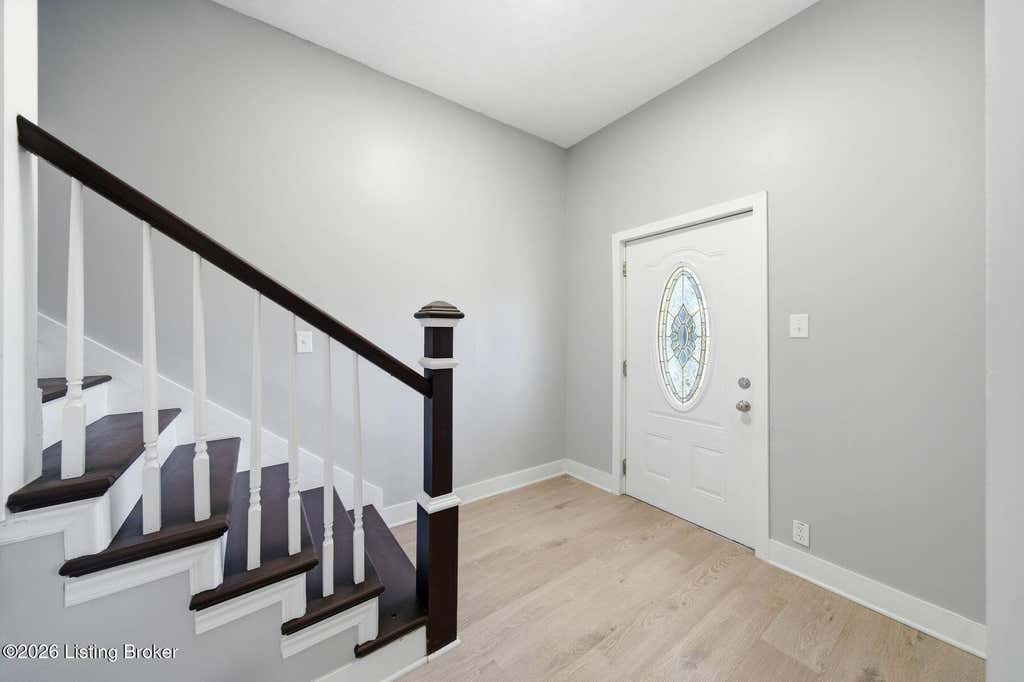 Photo of 2923 W Market St, Louisville, KY 40212 (MLS # 1722778)