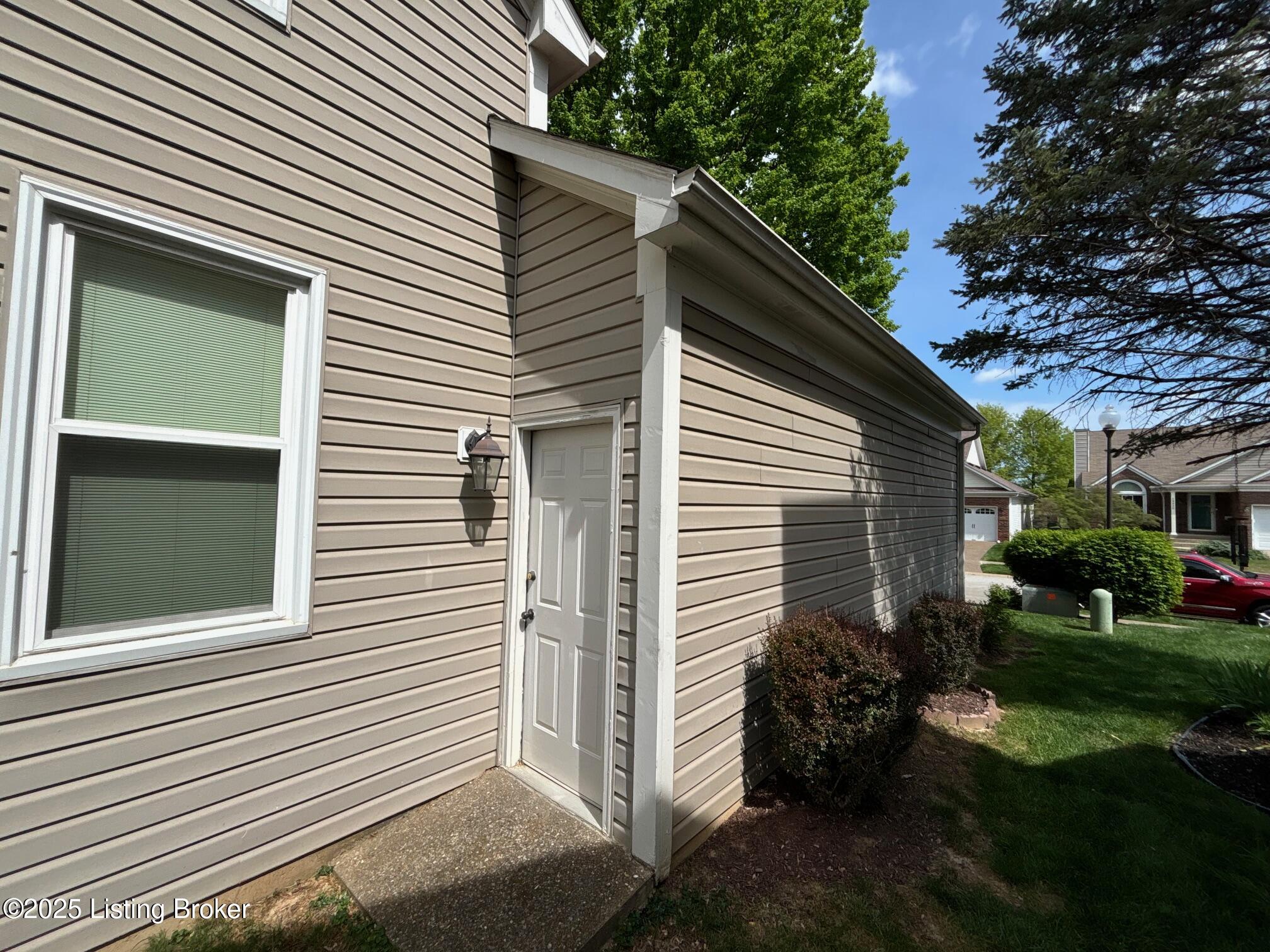 10922 Fairway Pointe Dr, Louisville, Pennsylvania image 25