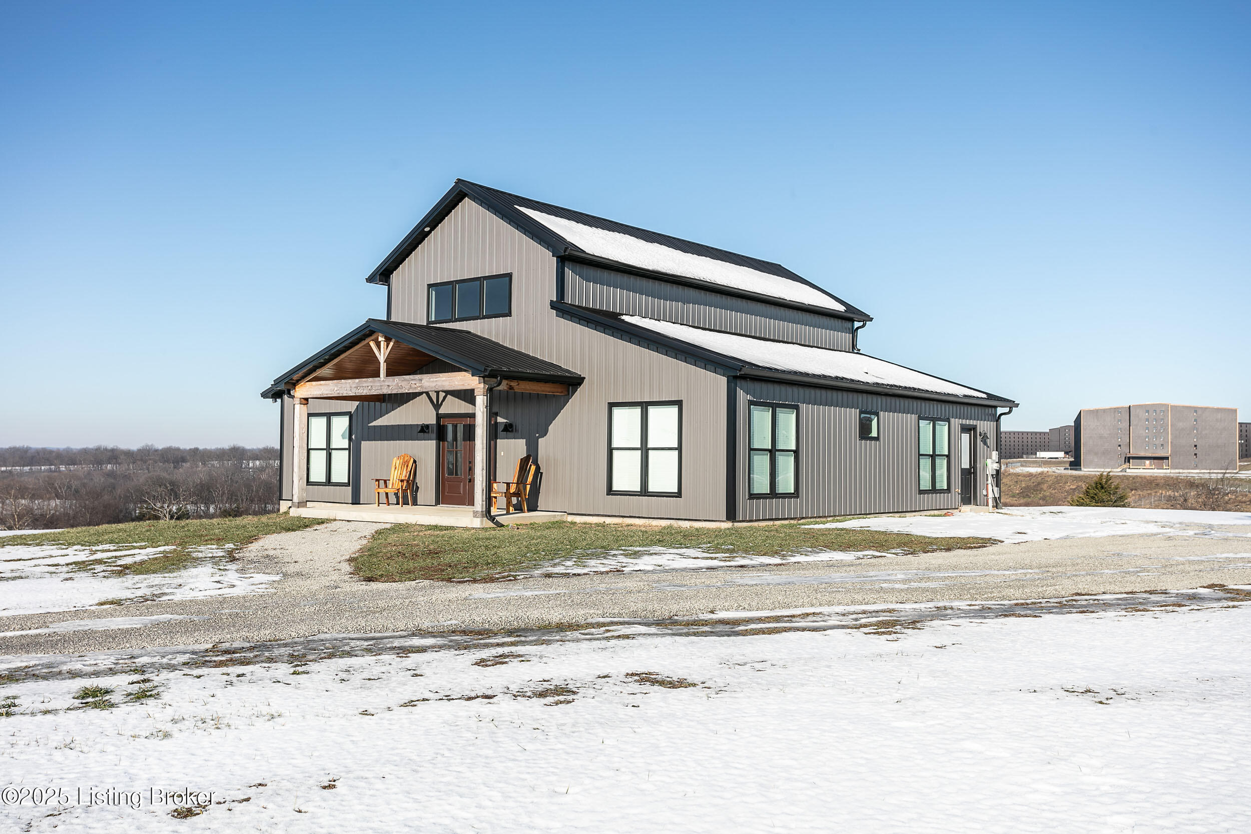 7890 Louisville Rd, Coxs Creek, Kentucky image 2