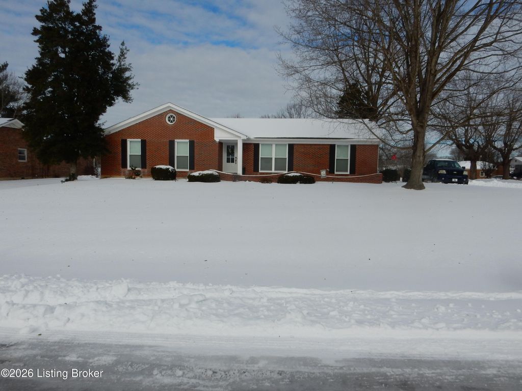 Photo of 461 Tollview Dr, Shepherdsville, KY 40165 (MLS # 1707967)