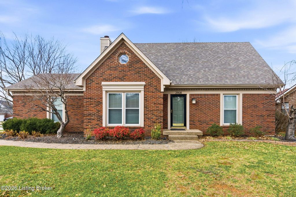 Photo of 2908 Velden Dr, Louisville, KY 40220 (MLS # 1706951)