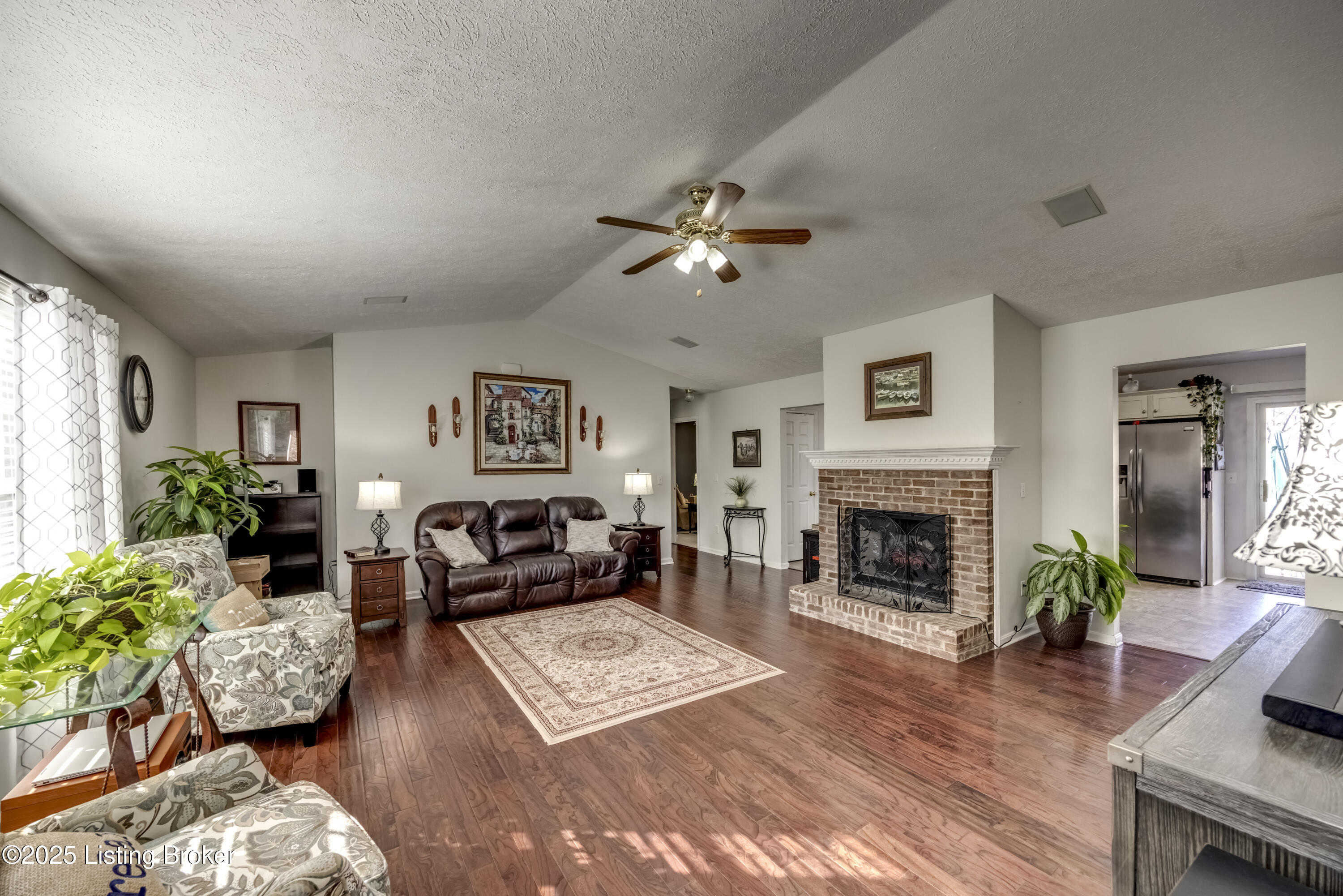 275 Sharon Drive Dr, Shepherdsville, Kentucky image 9