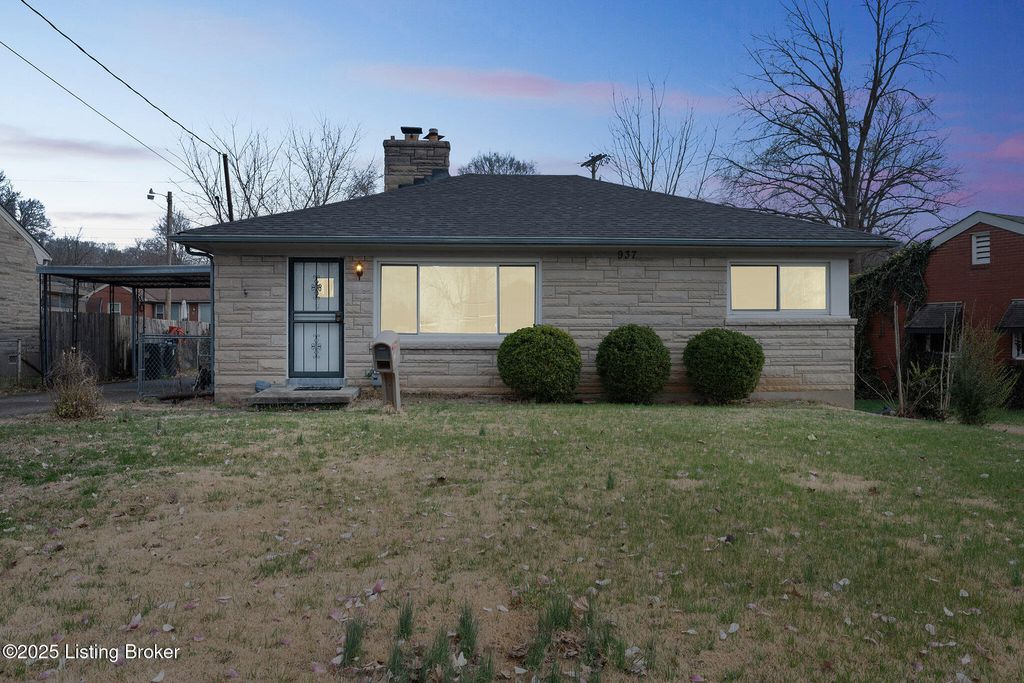 Photo of 937 Palatka Rd, Louisville, KY 40214 (MLS # 1707800)