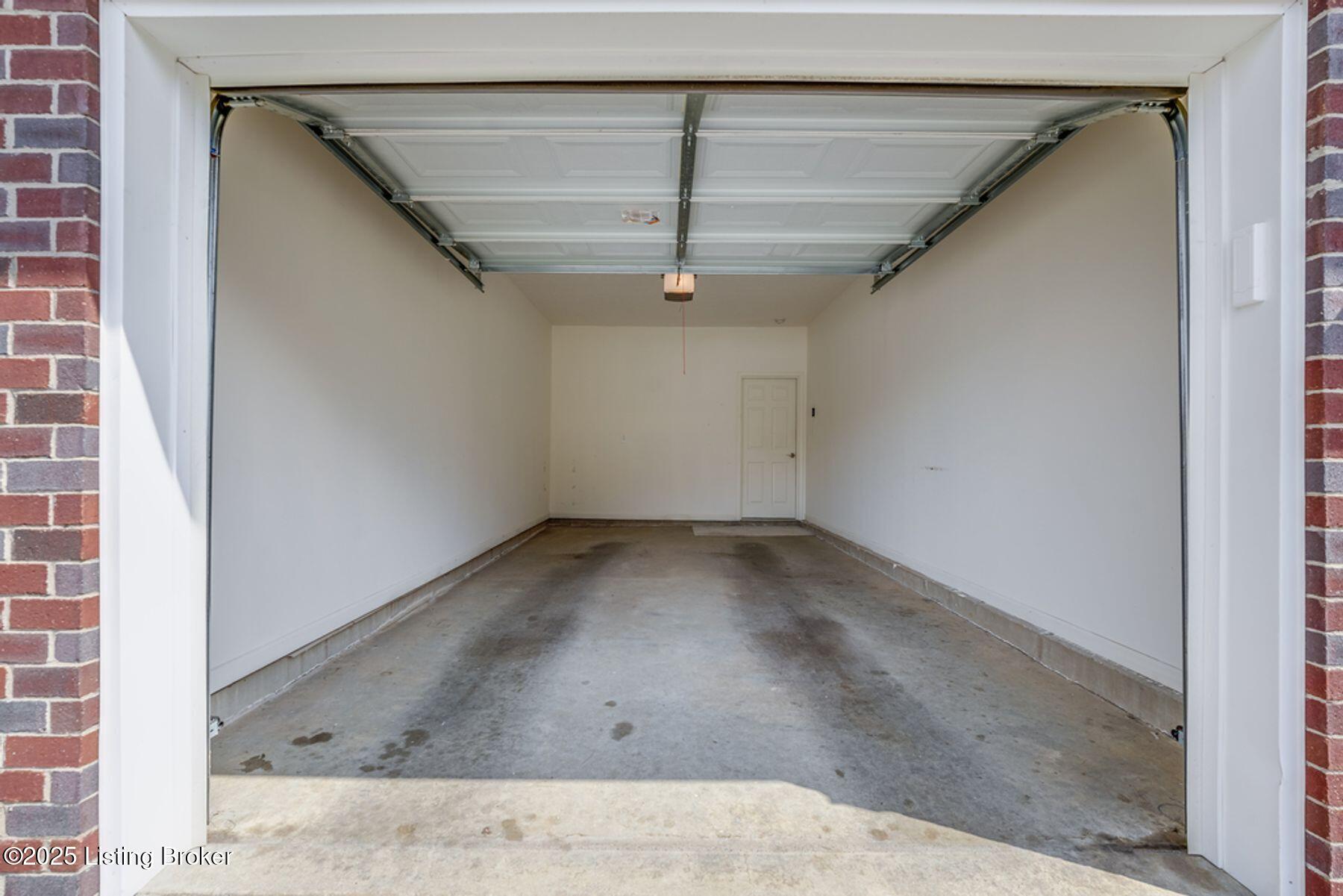 4901 Crossing Spring Way #204, Louisville, Pennsylvania image 35