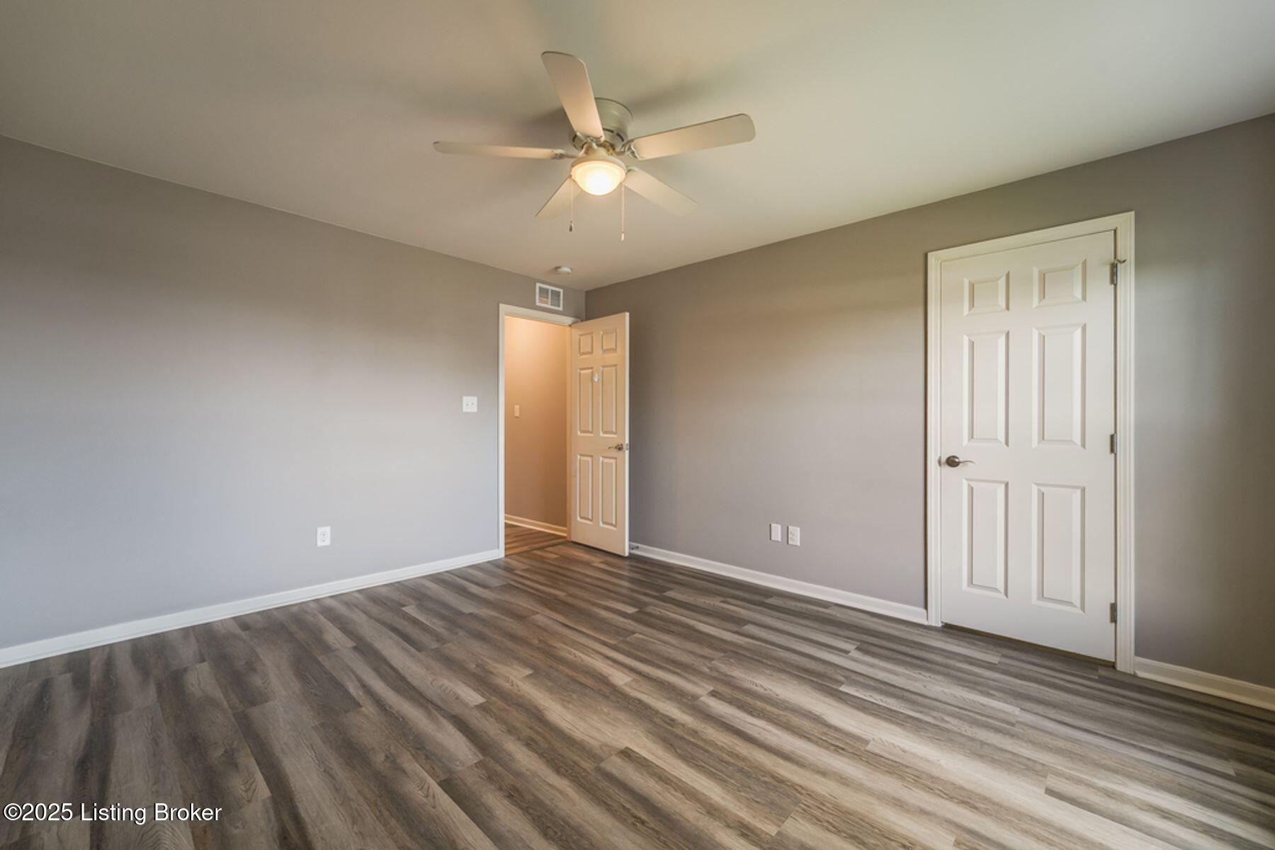4901 Crossing Spring Way #204, Louisville, Pennsylvania image 24
