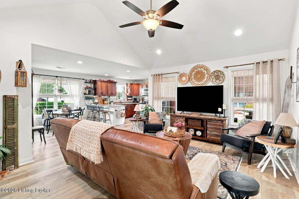 Photo of 104 Sweetspire Dr, Mt Washington, KY 40047 (MLS # 1727280)