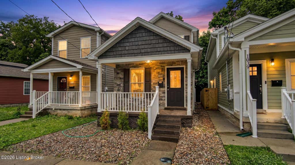 Photo of 1037 S Hancock St, Louisville, KY 40203 (MLS # 1718740)