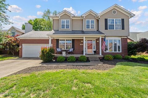 Photo of 3812 Fieldside Cir, Louisville, KY 40299 (MLS # 1717461)
