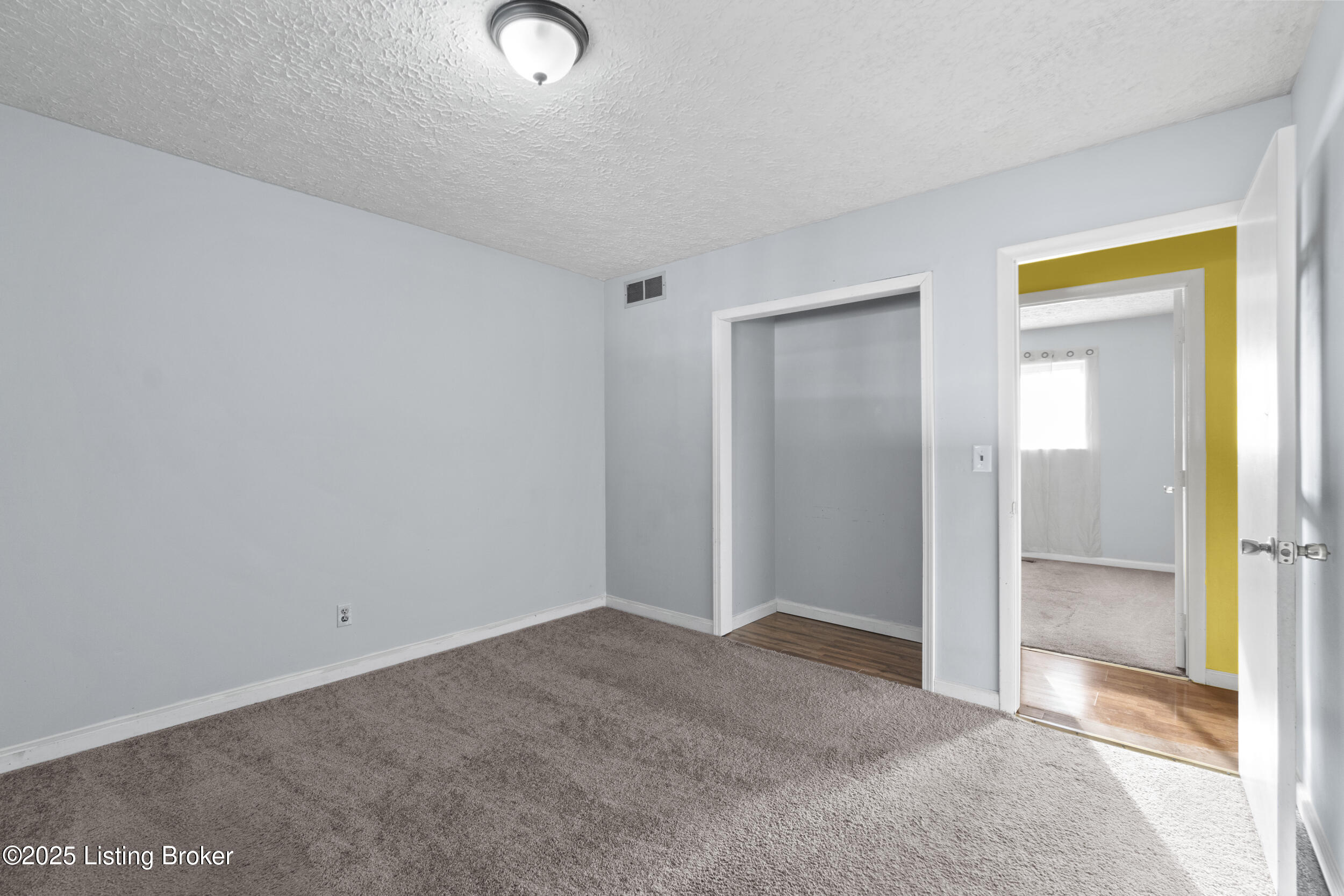 9721 Chapel Hill Rd, Louisville, Kentucky image 17